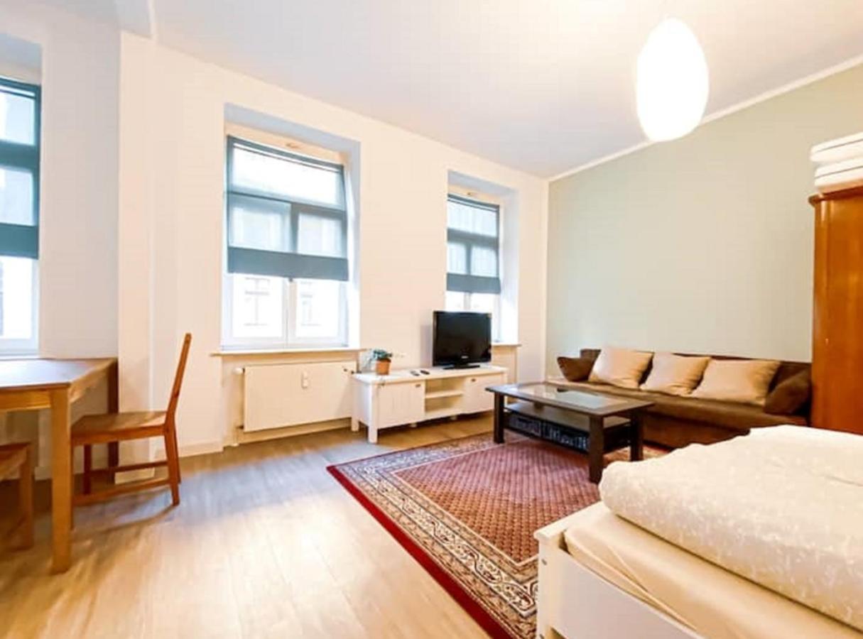 Schoene In Plagwitz Nahe Karl-heine-strasse -netflix, Wlan, Waschmaschinet Apartment *