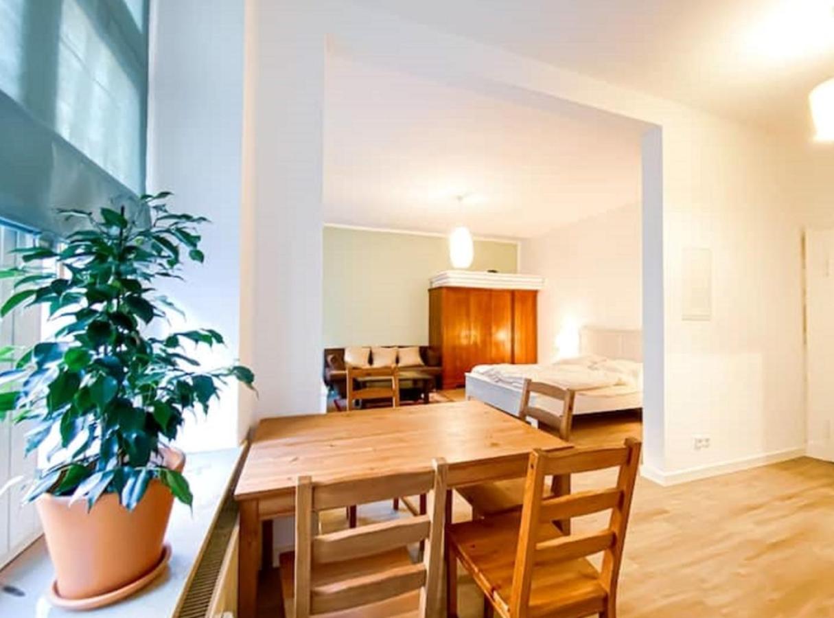 Apartment Schoene In Plagwitz Nahe Karl-heine-strasse -netflix, Wlan, Waschmaschinet Leipzig